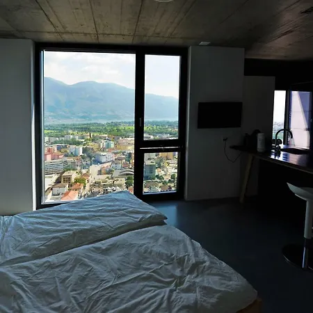 Al Paradiso Apartment *